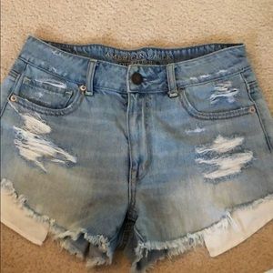 Like new!!! High Waisted Jean Shorts